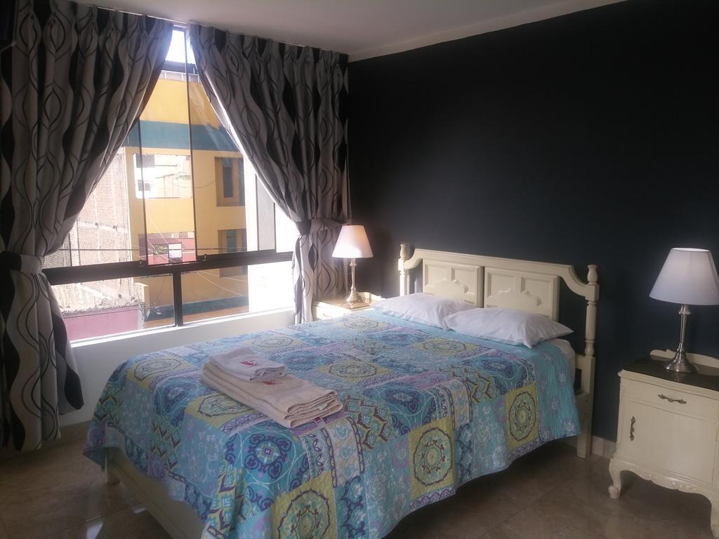 Hostel Strenua - Las Quintanas *